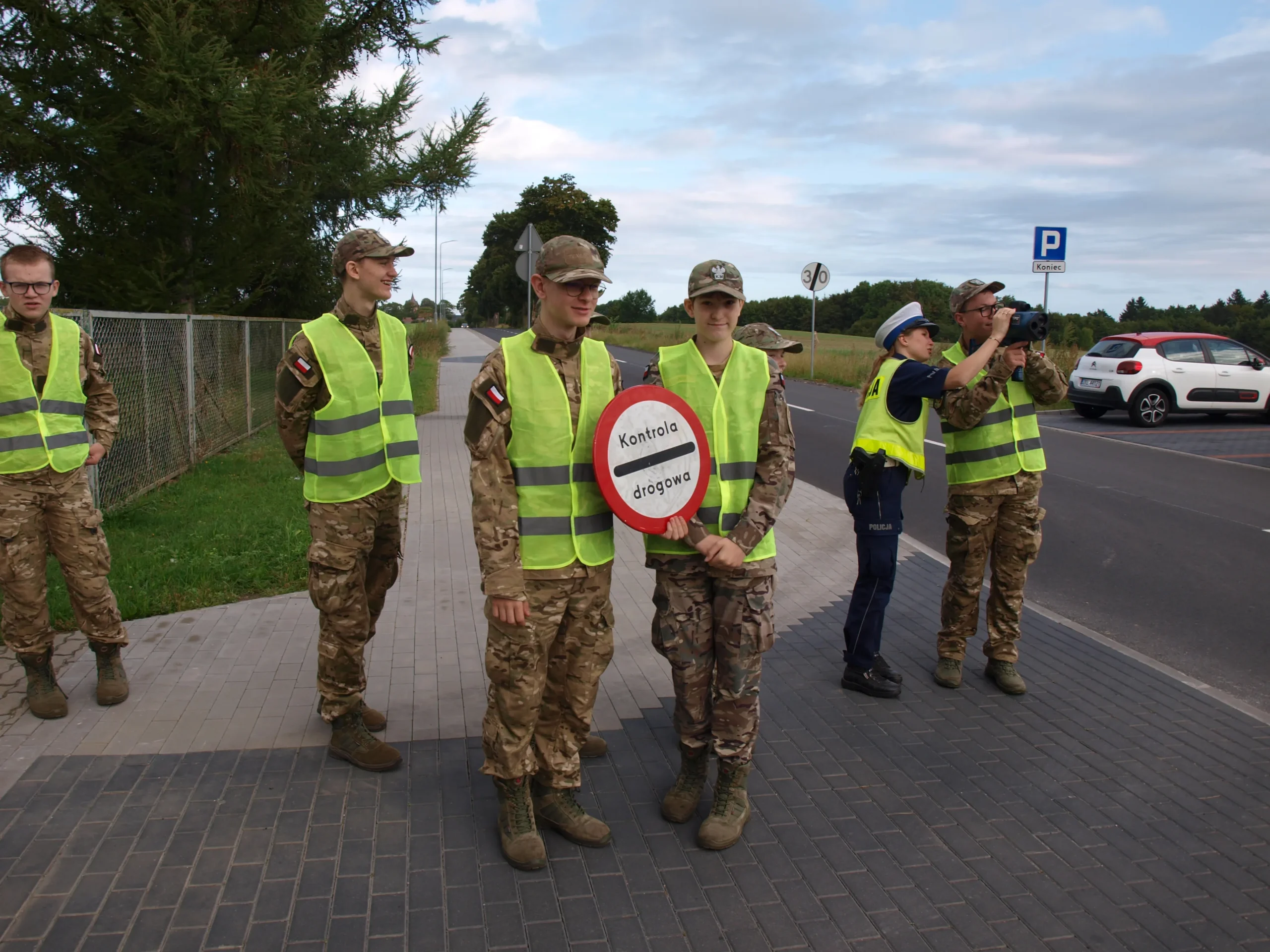 Warsztaty z kontroli drogowej dla uczniów Liceum Klas o Profilu Mundurowych